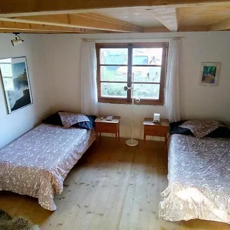 Apartment Rustiko Sarn, Mit Valser-charme Und Herrlicher Aussicht *